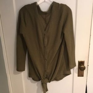 Olive green button w/tie